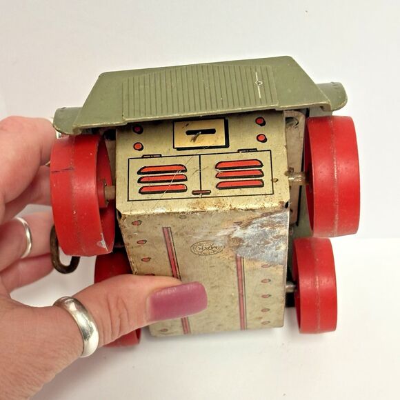 Vntg MARX Wind Up Tank Toy Green Military Army Tank Tin Litho Made In USA - Picture 10 of 11